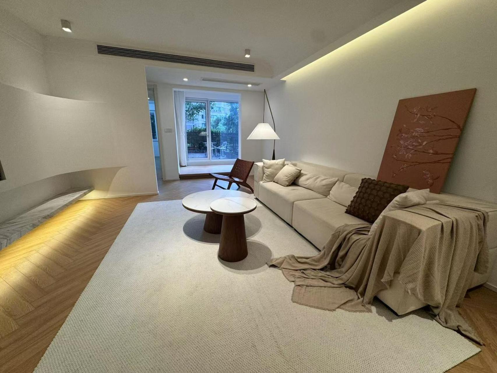Deluxe Three Bedroom Appartamento *